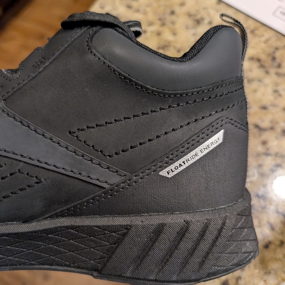 Reebok Men's Black Work Boots Composite Toe Sz 12 NIB New In Box Mid-cut - Picture 2 of 5